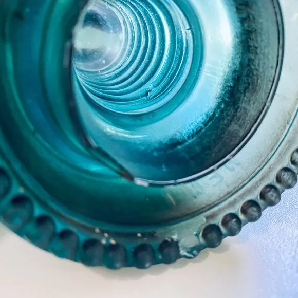 2 VNTG Blue Glass Electric Insulators Hemingray-19 Beaded Bottom, 1 W/Chip ("N") - Picture 7 of 8